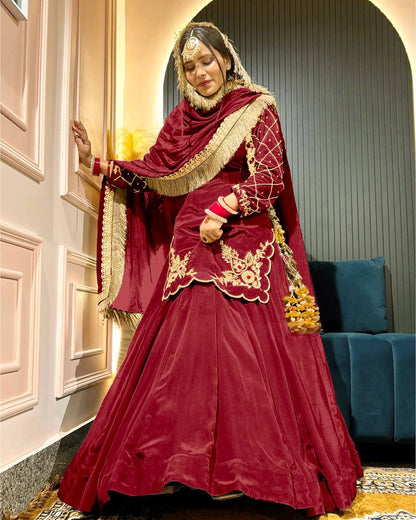 Luxury in Queens Green Embroidered Set with Dupatta