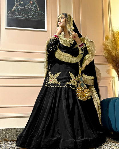 Luxury in Queens Green Embroidered Set with Dupatta