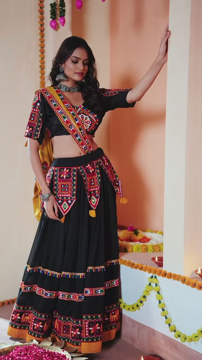 Suhani Black Beauty with Vibrant Kutchi Embroidery Gamthi